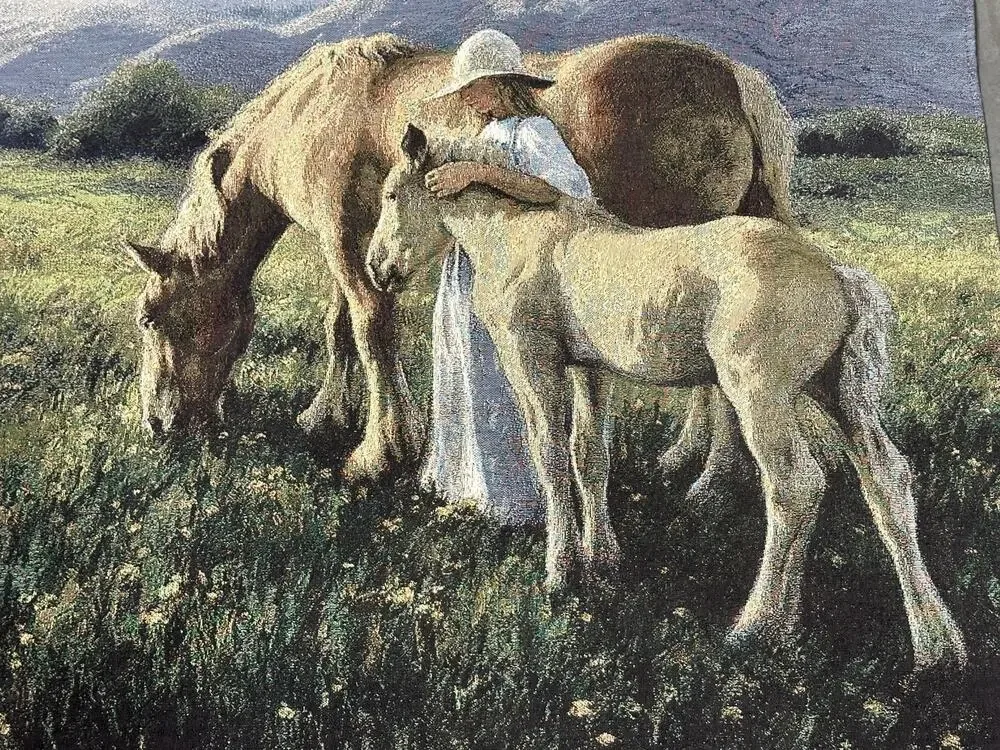 Robert Duncan Beautiful Blondes Tapestry Horses Wall Hanging ~ 260612-WH 533